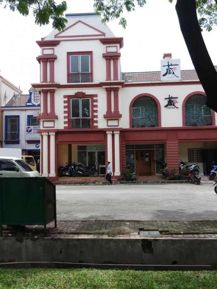 Ruko di Jual 3 lantai di Deltamas